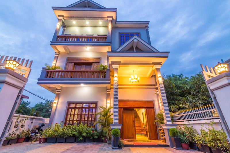 Aniza Angkor Villa image