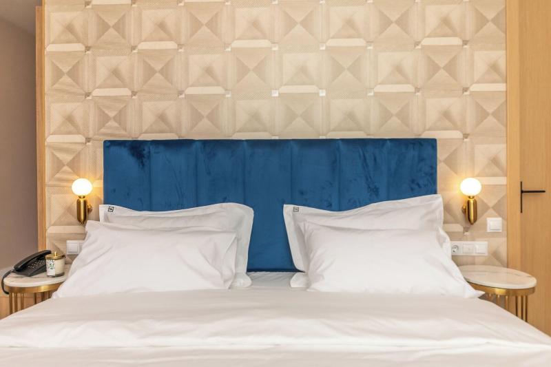 Newport Hotel Kutaisi image
