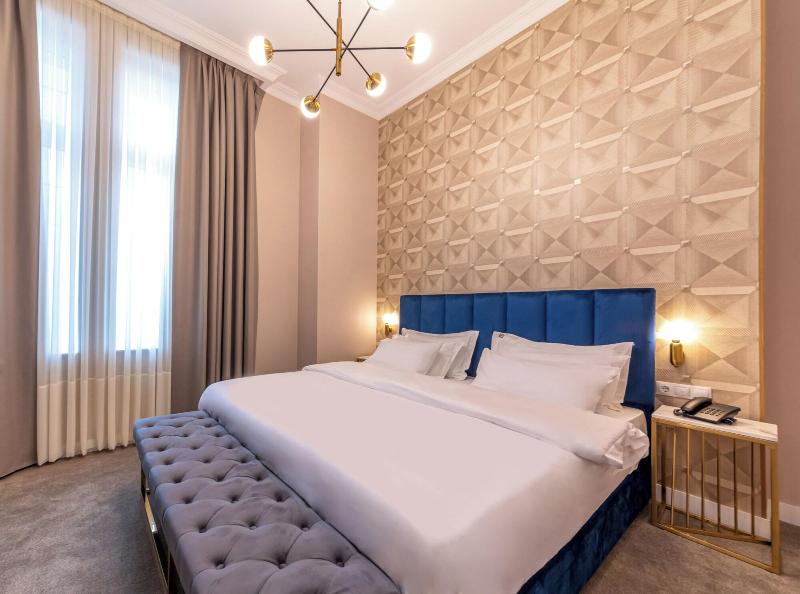 Newport Hotel Kutaisi image