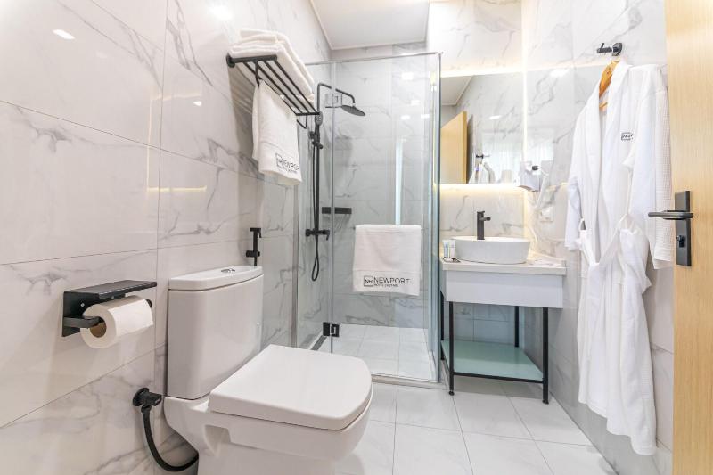 Newport Hotel Kutaisi image