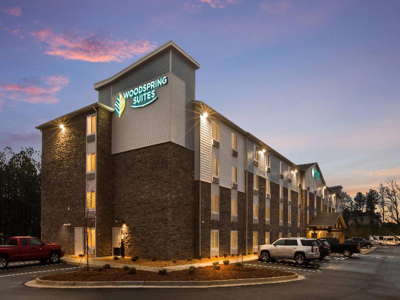Woodspring Suites Atlanta Newnan image