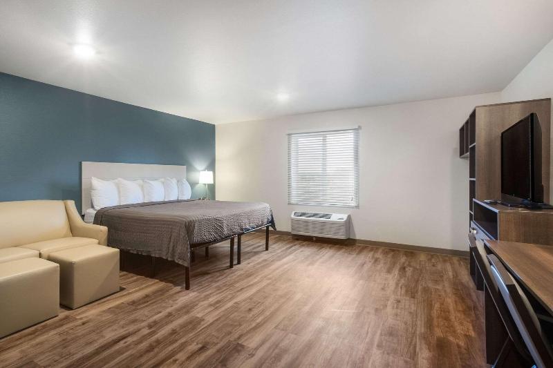 Woodspring Suites Atlanta Newnan image