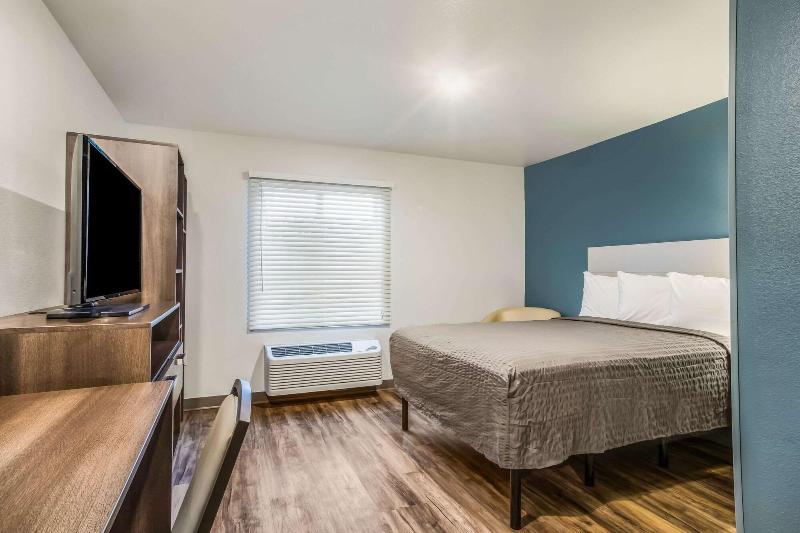 Woodspring Suites Atlanta Newnan image