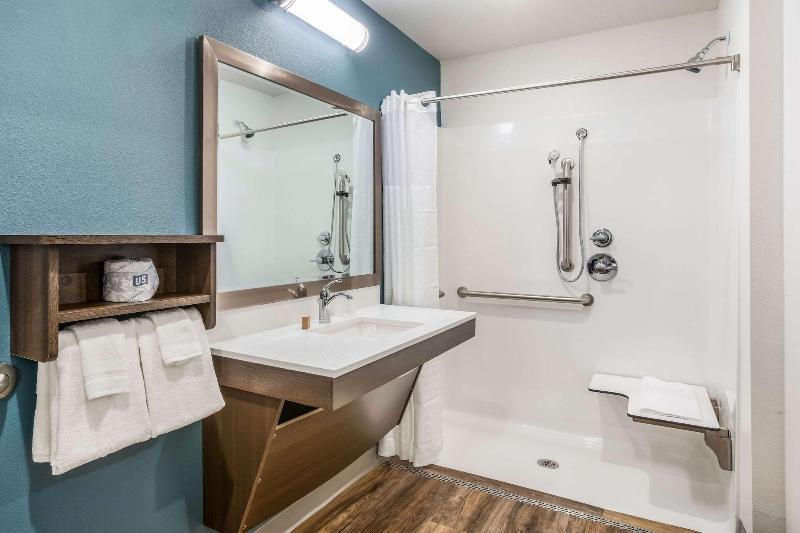 Woodspring Suites Atlanta Newnan image