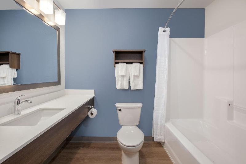 Woodspring Suites Atlanta Newnan image