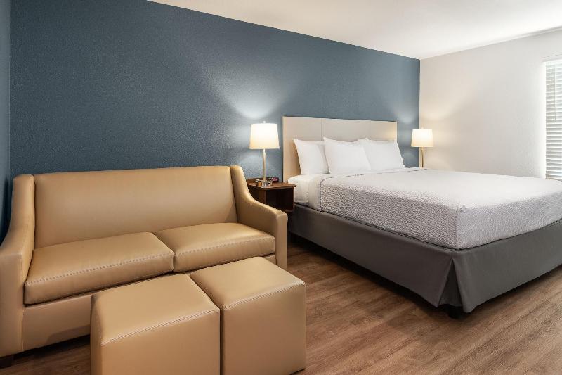 Woodspring Suites Atlanta Newnan image
