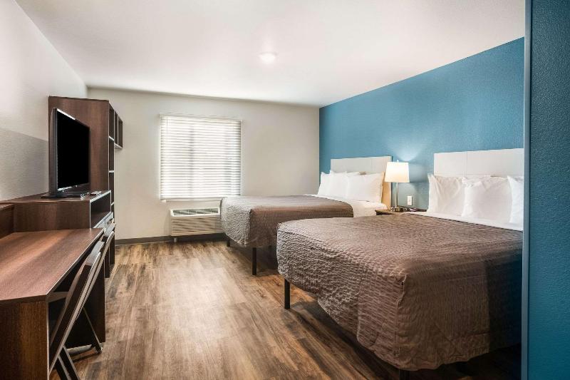 Woodspring Suites Atlanta Newnan image