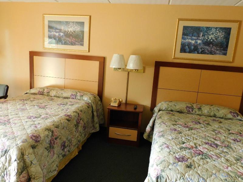 Camilla Inn Suites image
