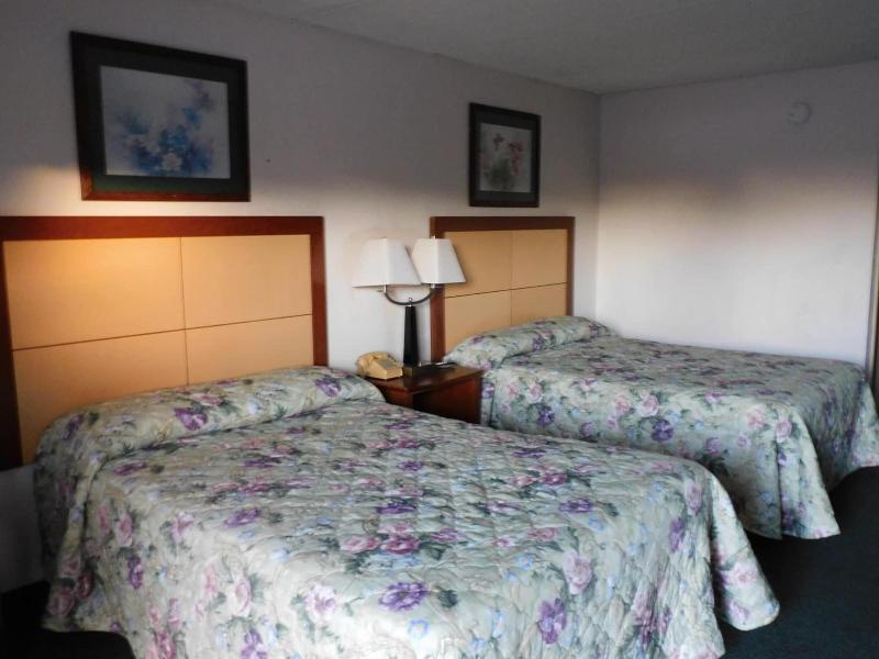 Camilla Inn Suites image