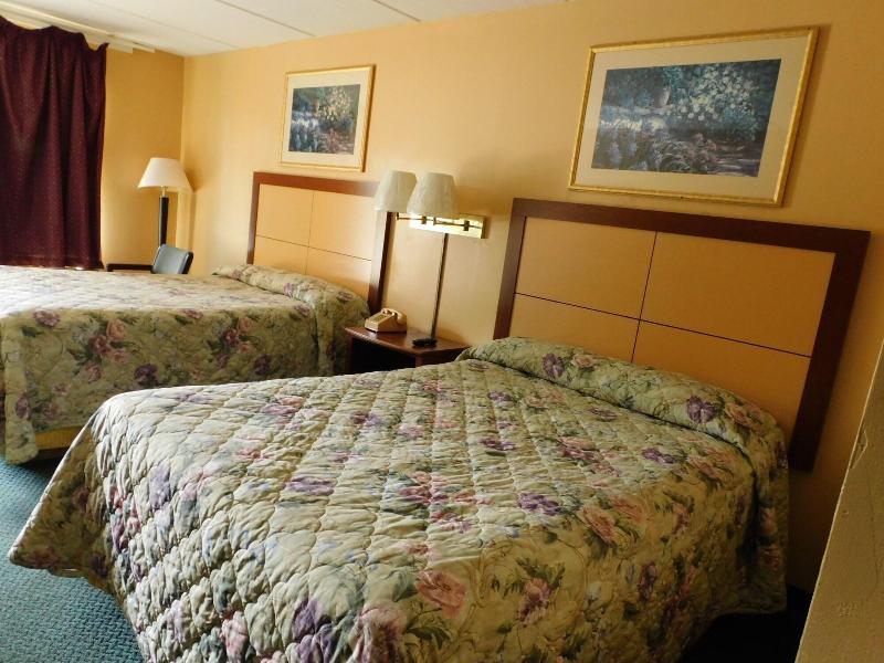 Camilla Inn Suites image