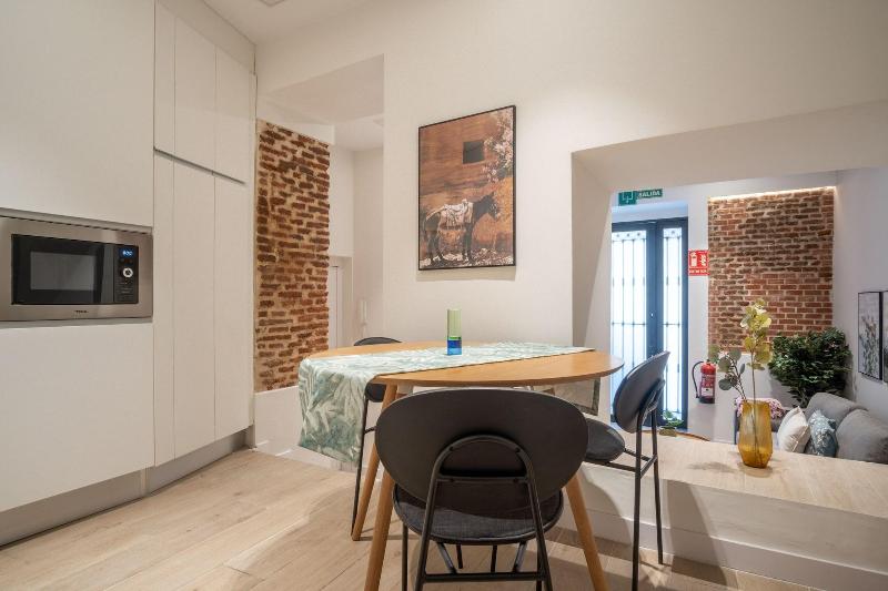 Limehome Madrid C De Fomento image