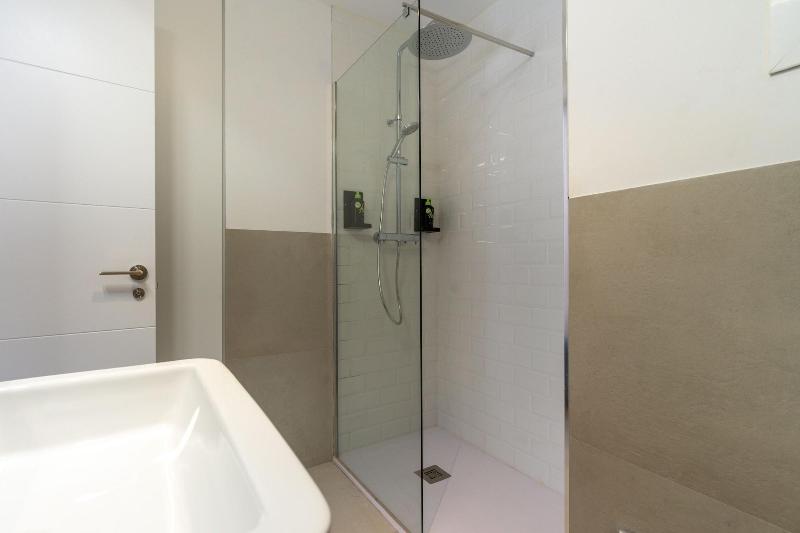 Limehome Madrid C De Fomento image