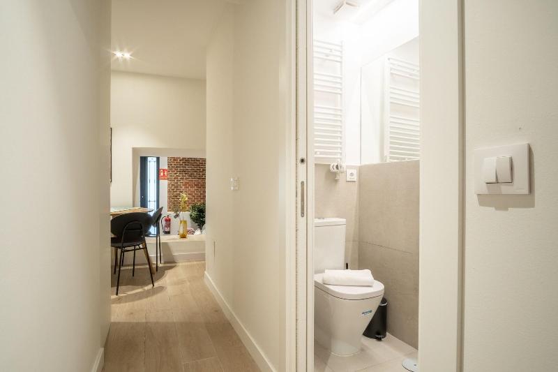 Limehome Madrid C De Fomento image