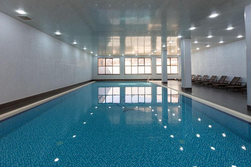 La Defense Hotel Yerevan image
