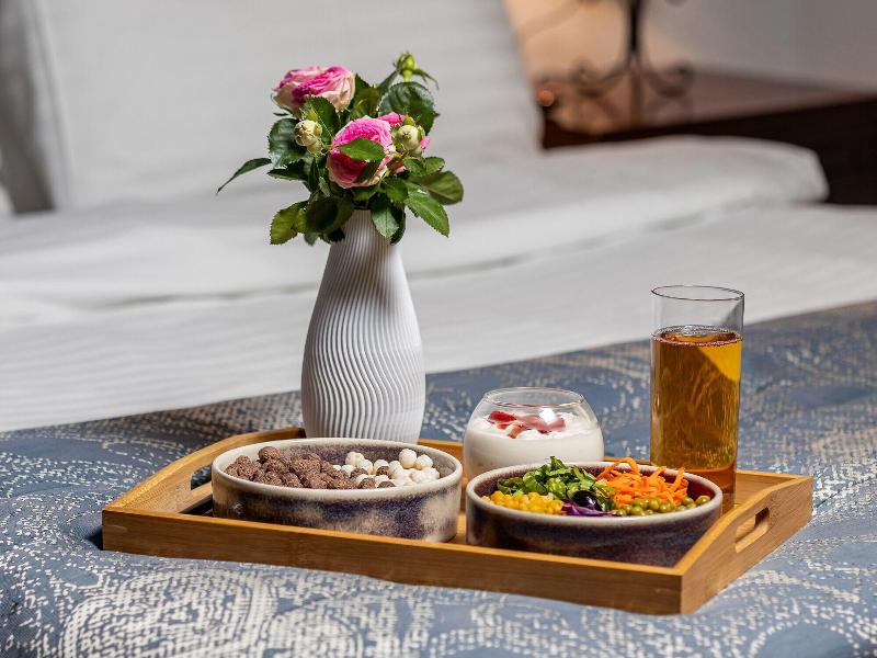 La Defense Hotel Yerevan image