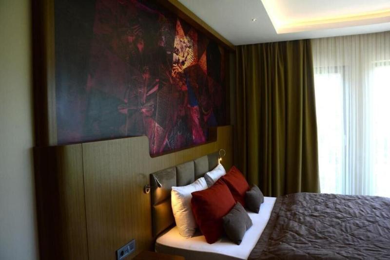 Voice Hotel image