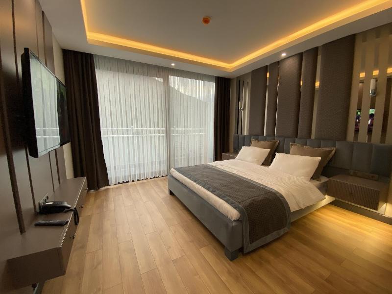 Voice Hotel image