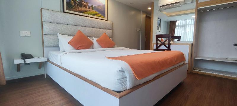 Durbar Hotel And Residence image