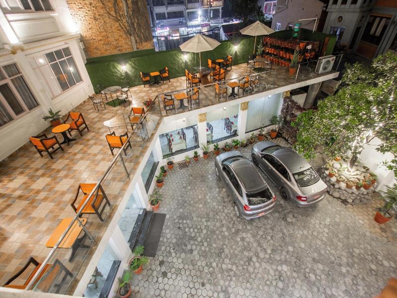 Durbar Hotel And Residence image