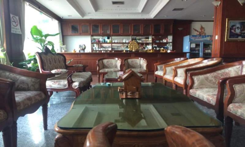 Angkham Hotel image