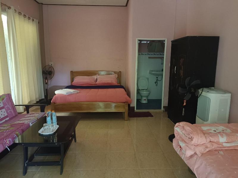 Mhontong Homestay image