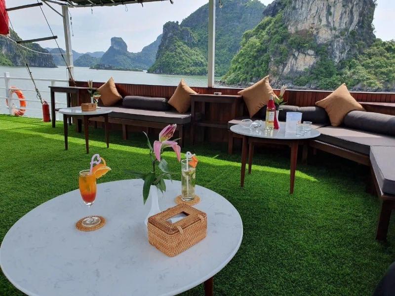 Halong Marina Bay Cruise image