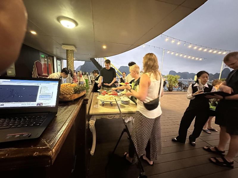 Halong Marina Bay Cruise image