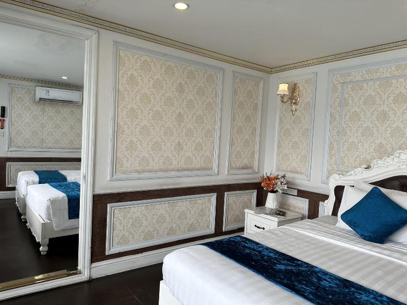 Halong Marina Bay Cruise image