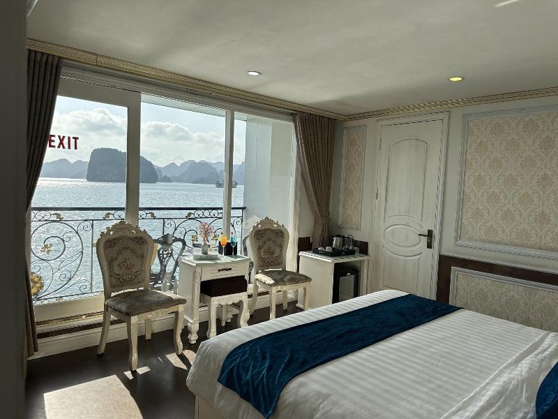 Halong Marina Bay Cruise image