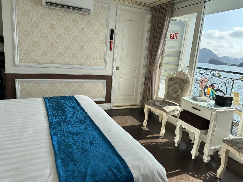 Halong Marina Bay Cruise image