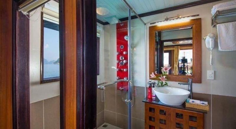 Halong Marina Bay Cruise image