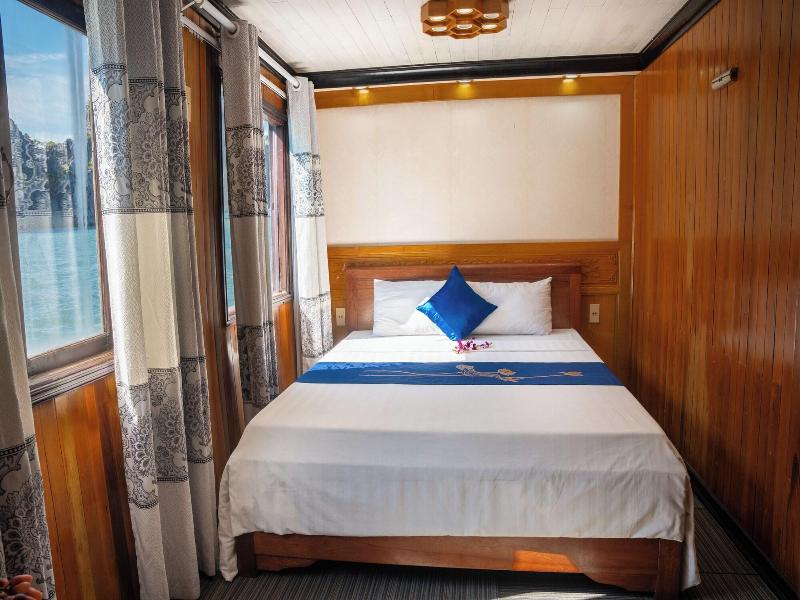 Halong Marina Bay Cruise image