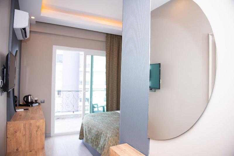 Teker Luxury Hotel image