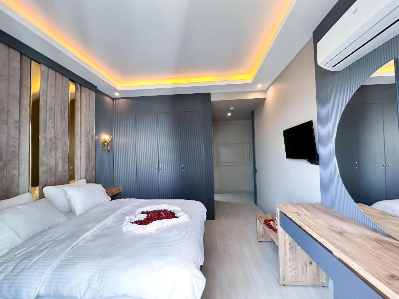 Teker Luxury Hotel image