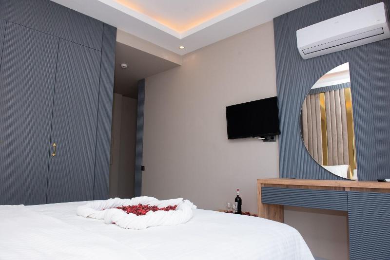 Teker Luxury Hotel image