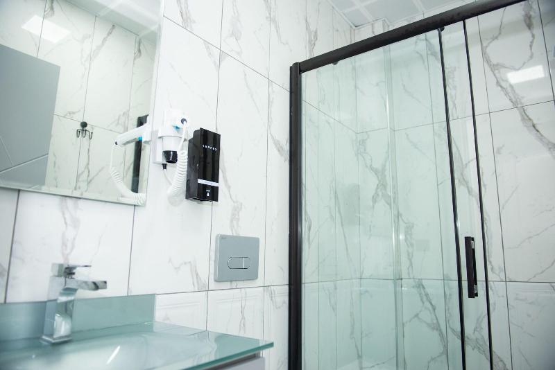 Teker Luxury Hotel image