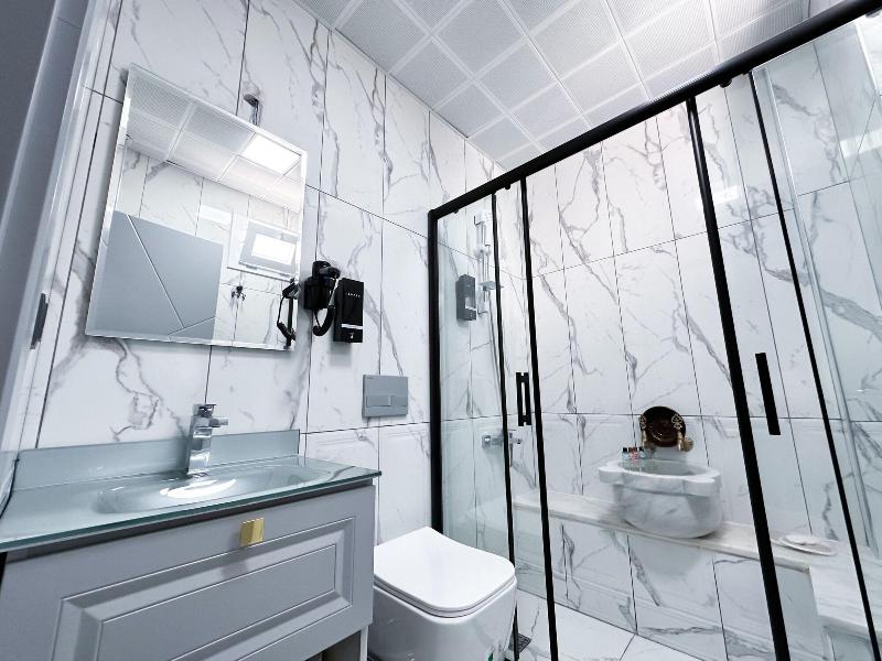 Teker Luxury Hotel image
