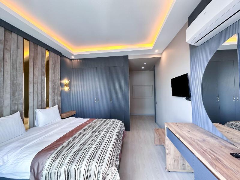 Teker Luxury Hotel image