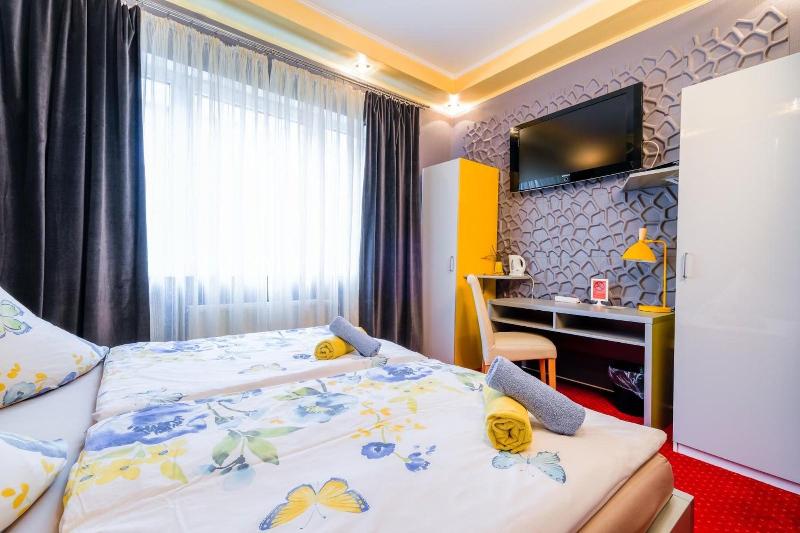 Hotel 108 image