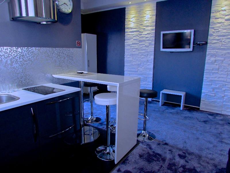 Hotel 108 image