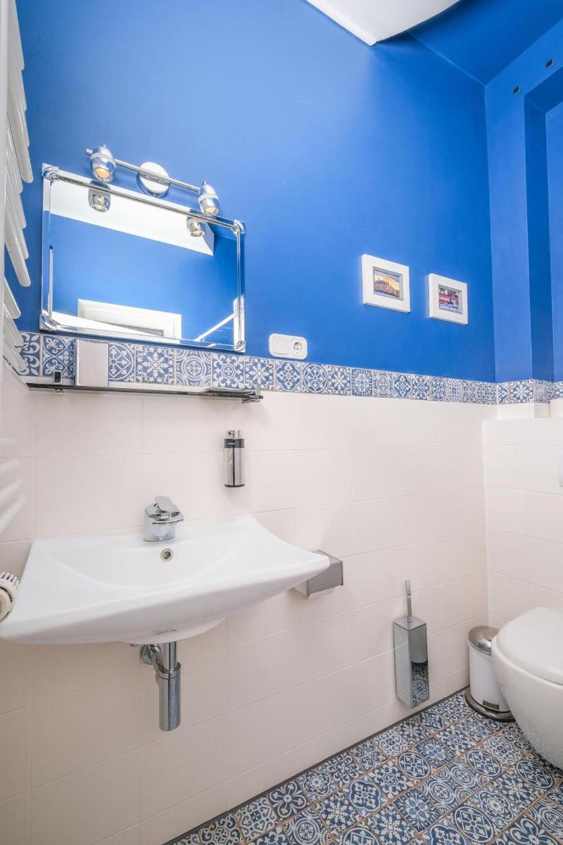Hotel 108 image