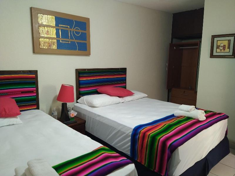 Hotel Antiguo image