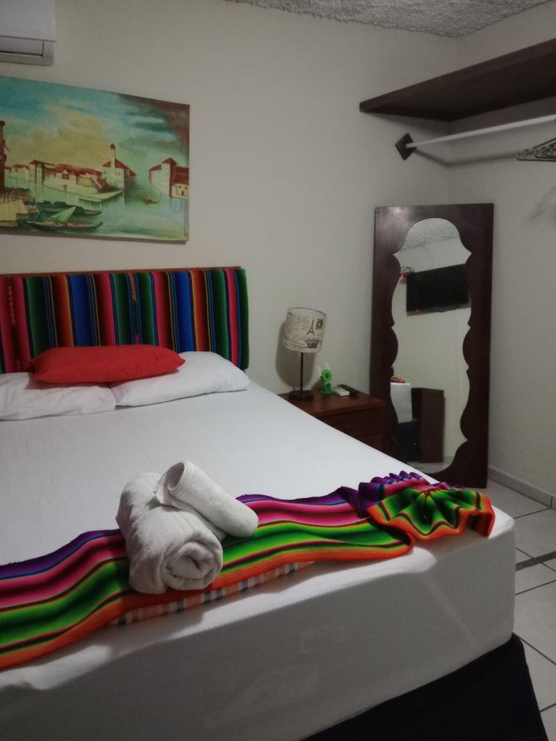 Hotel Antiguo image