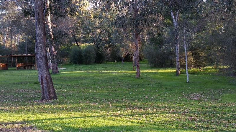 Yea Riverside Caravan Park image