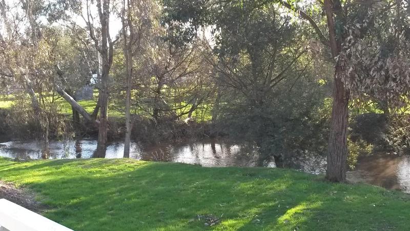 Yea Riverside Caravan Park image