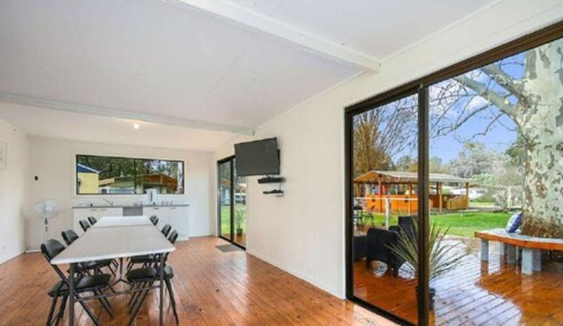 Yea Riverside Caravan Park image