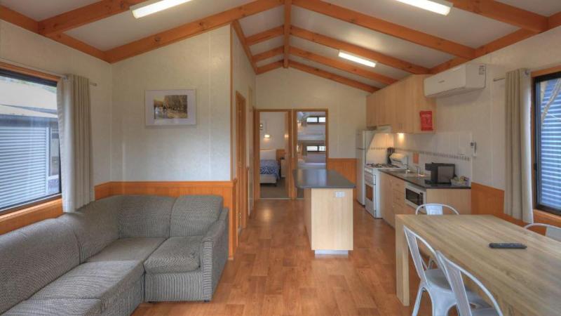 Yea Riverside Caravan Park image