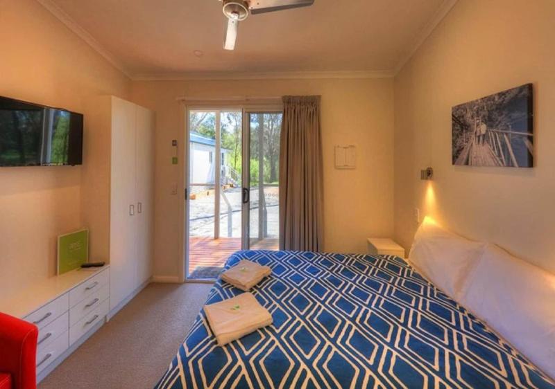 Yea Riverside Caravan Park image