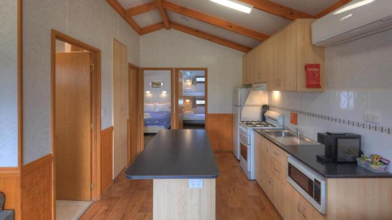 Yea Riverside Caravan Park image