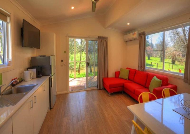 Yea Riverside Caravan Park image